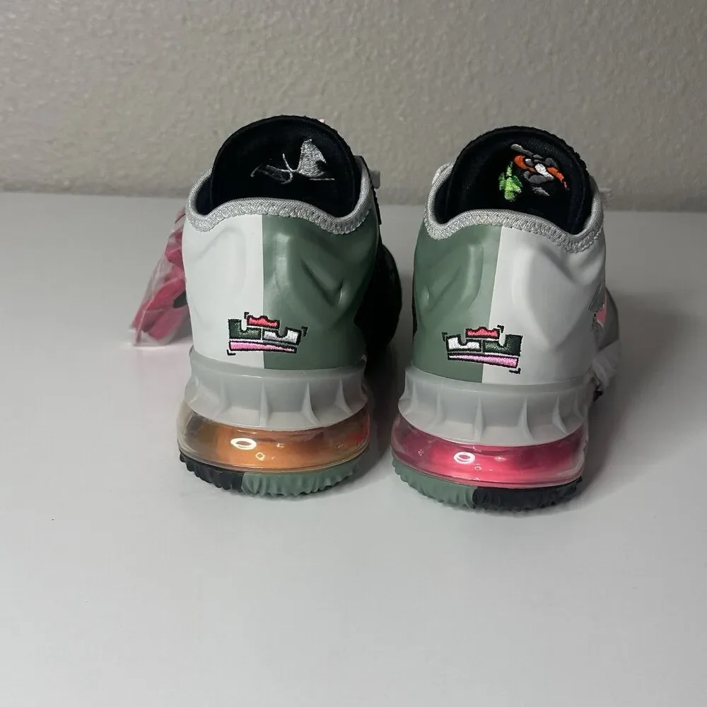 Nike LeBron React 18 Bugs vs Marvin Light Smoke Grey Brand New Boys 5